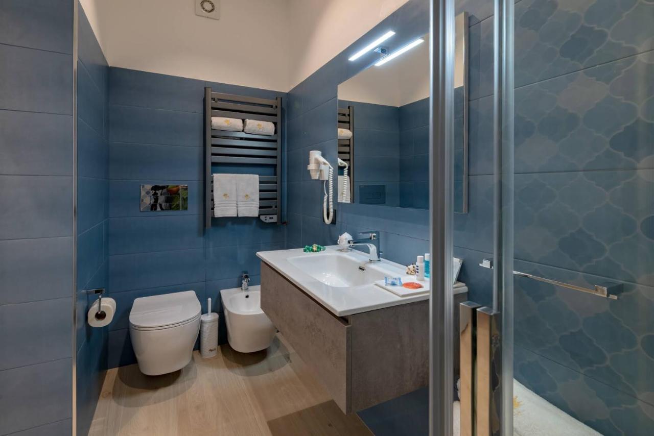 Vittoria Luxury Rooms ชากกา ภายนอก รูปภาพ